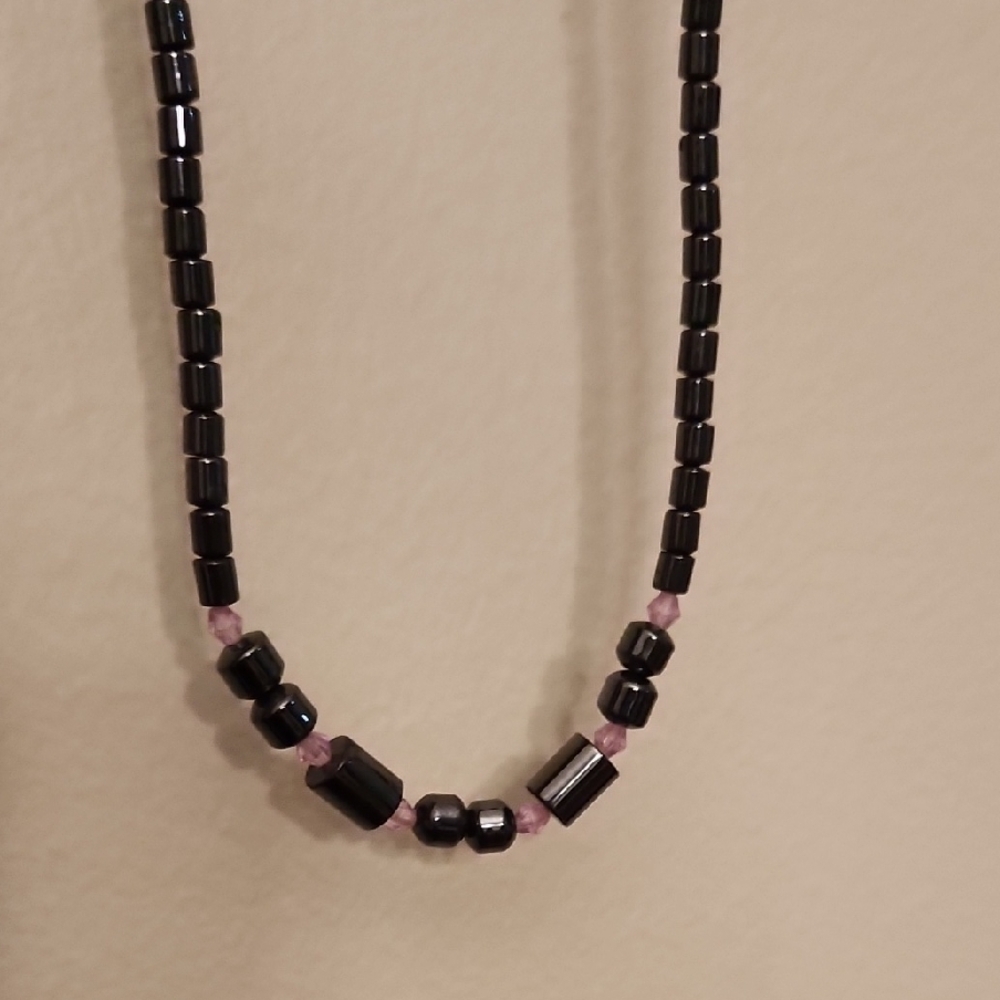 Elegant Black and Purple Beaded Necklace